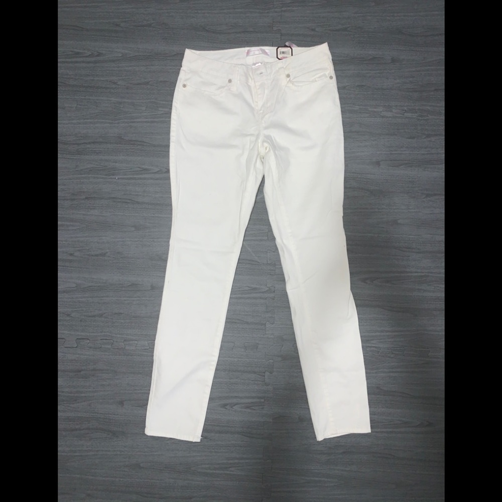 White pants - (11)